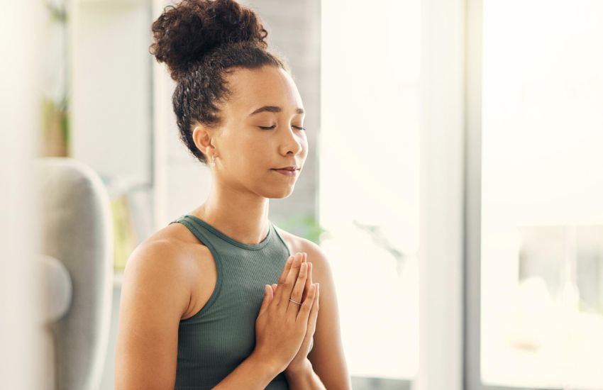 Como a Meditação Pode Melhorar sua Saúde Mental em 2025