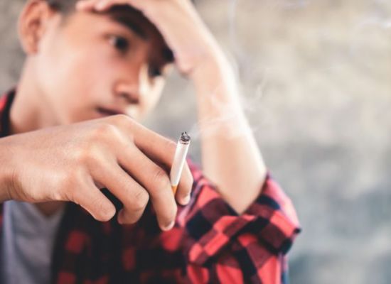 Cigarro pode servir de porta de entrada para outras drogas?