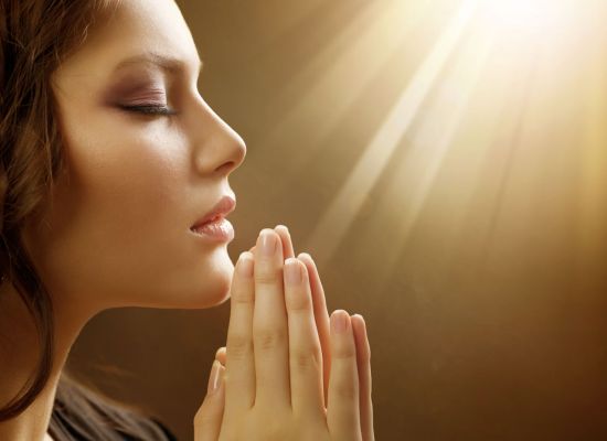 Droga e espiritualidade: Como a religião pode ajudar no tratamento?